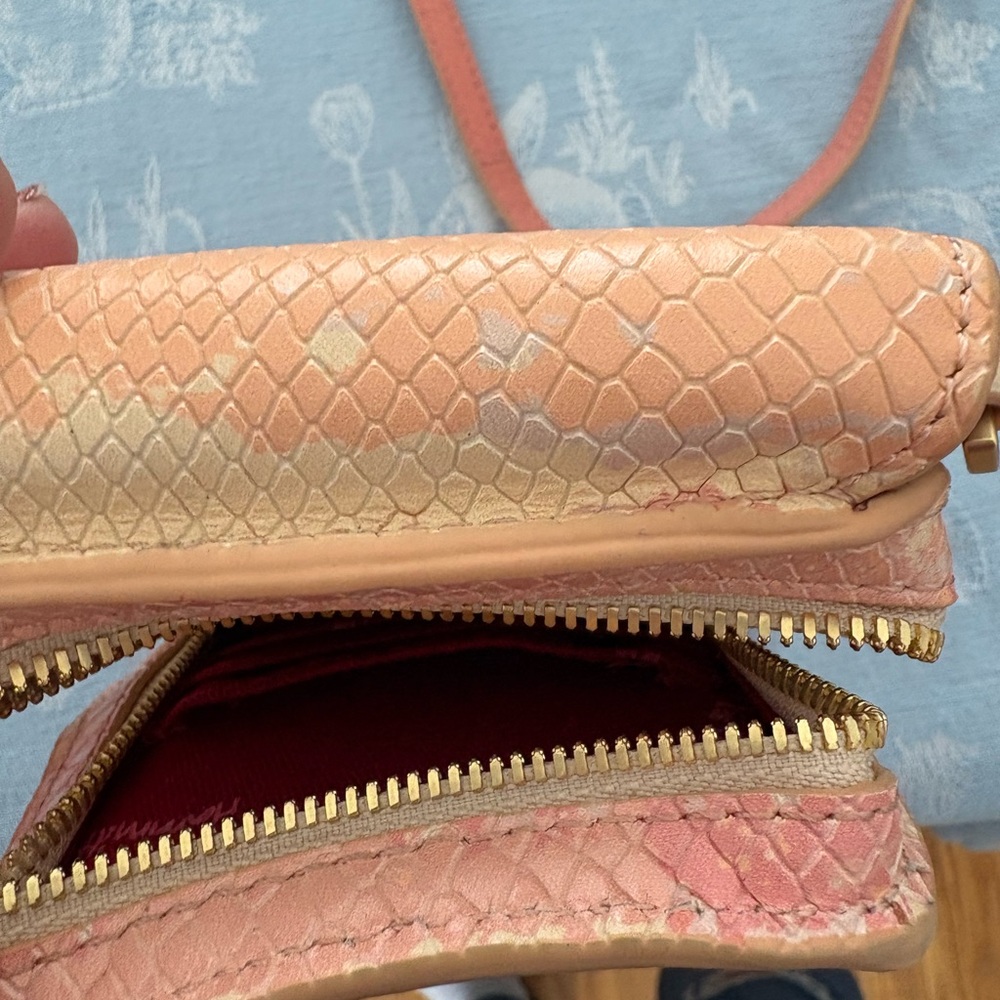 EUC Hammitt 310 Pink Himalayan Snake with brushed gold hardware - Picture 2 of 10